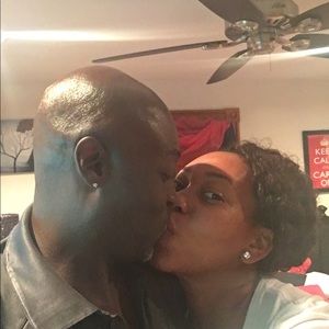 Meet your Posher, Denella